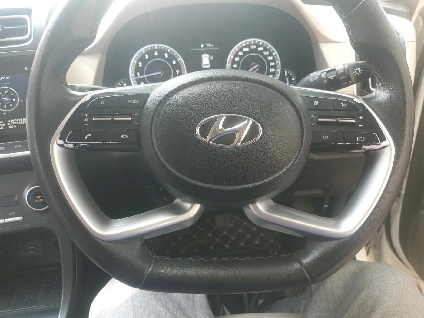 2022 Hyundai Creta SX 1.5 PETROL, Petrol, Manual, 53,705 km, interior