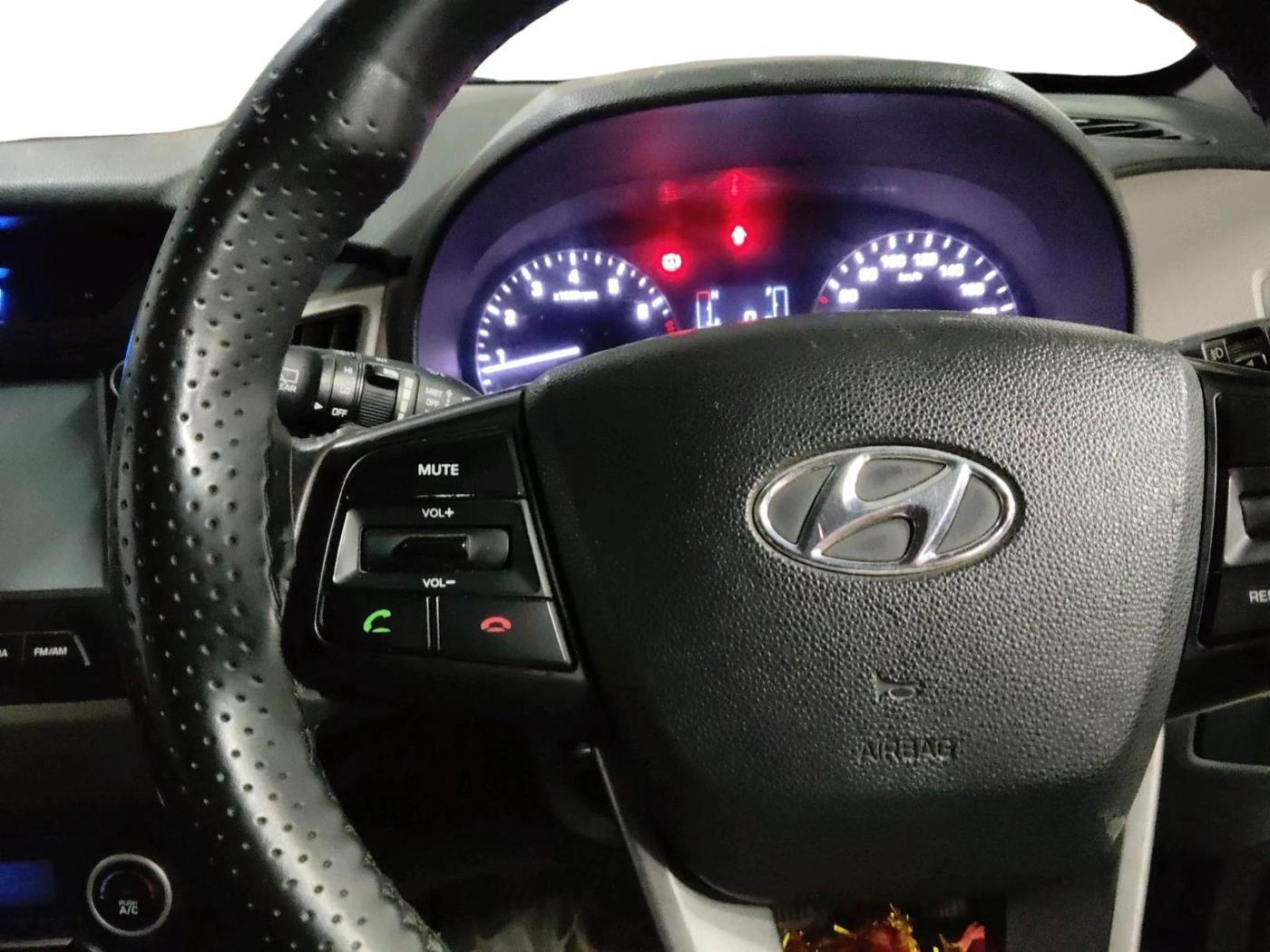 2016 Hyundai Creta SX PLUS AT 1.6 PETROL, Petrol, Automatic, 90,825 km, interior