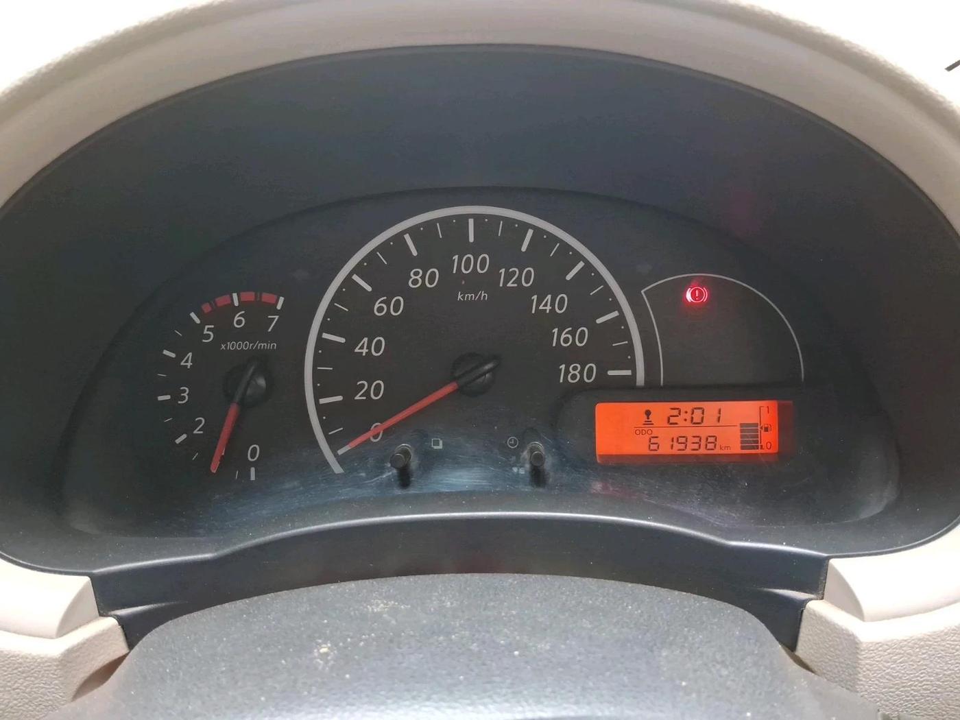 2015 Nissan Micra Active XV, Petrol, Manual, 61,938 km, interior