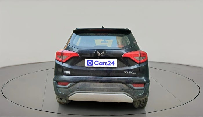 2023 Mahindra XUV300 W6 1.5 Diesel, Diesel, Manual, 30,116 km, exterior