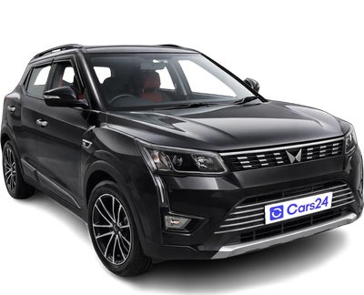 2023 Mahindra XUV300 - SUV - Diesel - Manual - ₹8.90 lakh