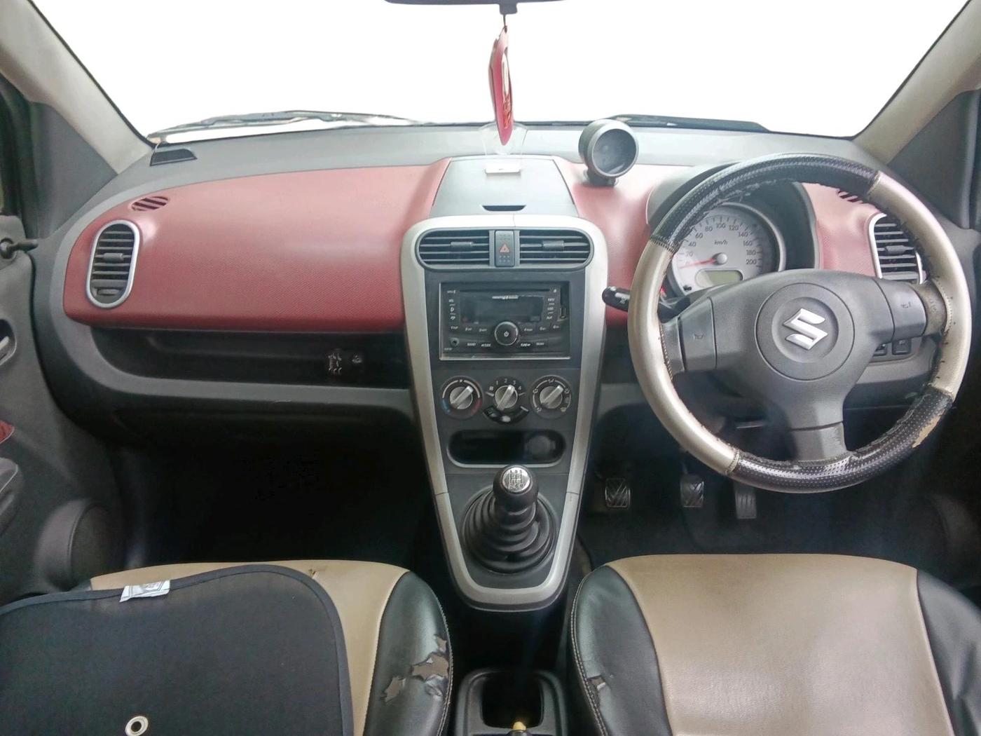 2013 Maruti Ritz VXI, Petrol, Manual, 1,10,986 km, interior