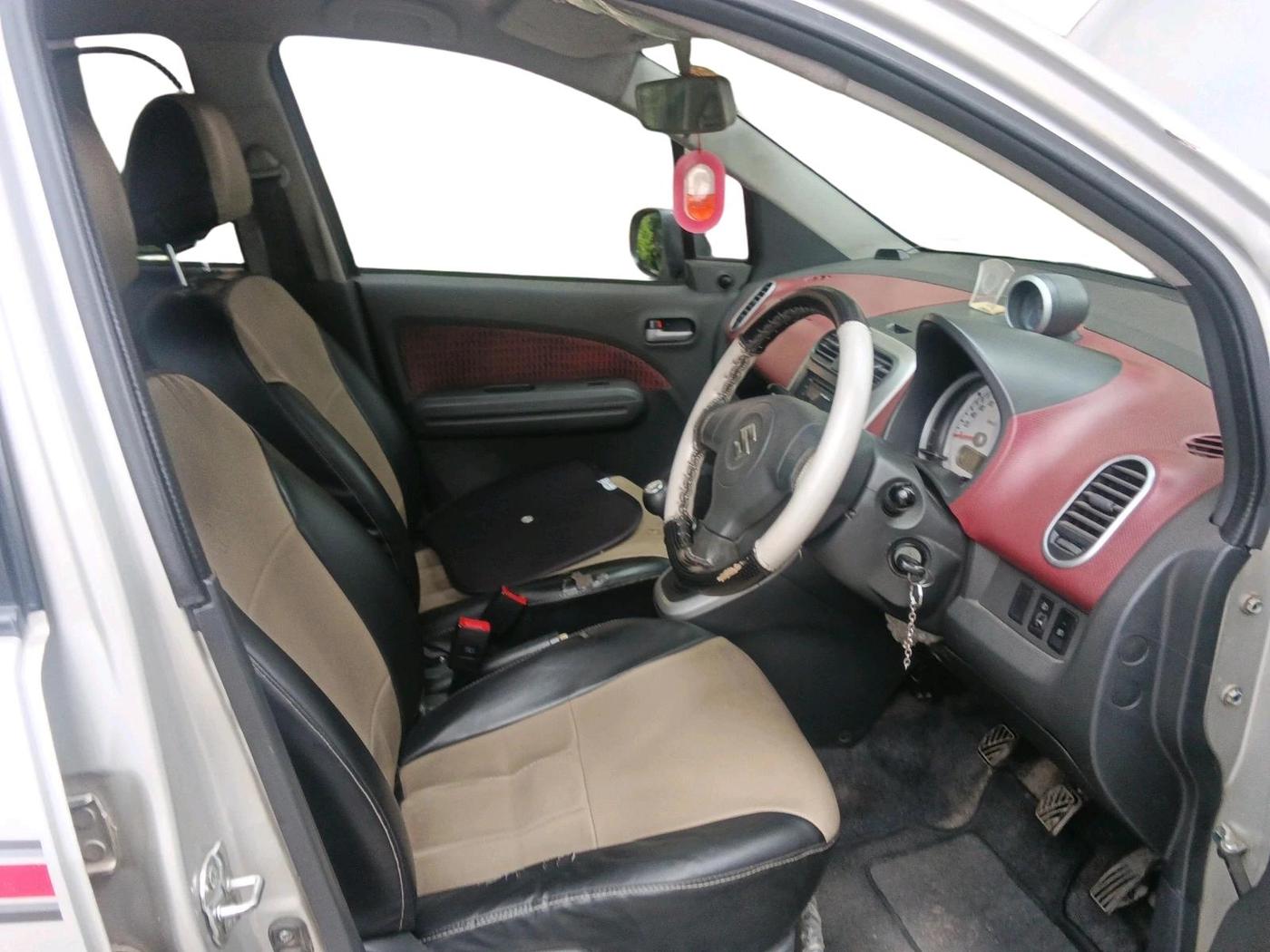 2013 Maruti Ritz VXI, Petrol, Manual, 1,10,986 km, interior