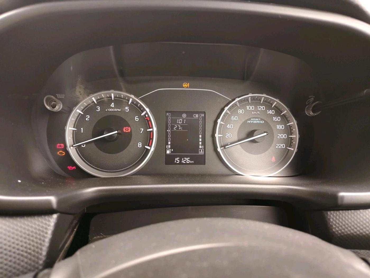 2022 Maruti BREZZA VXI SMART HYBRID, Petrol, Manual, 15,126 km, interior