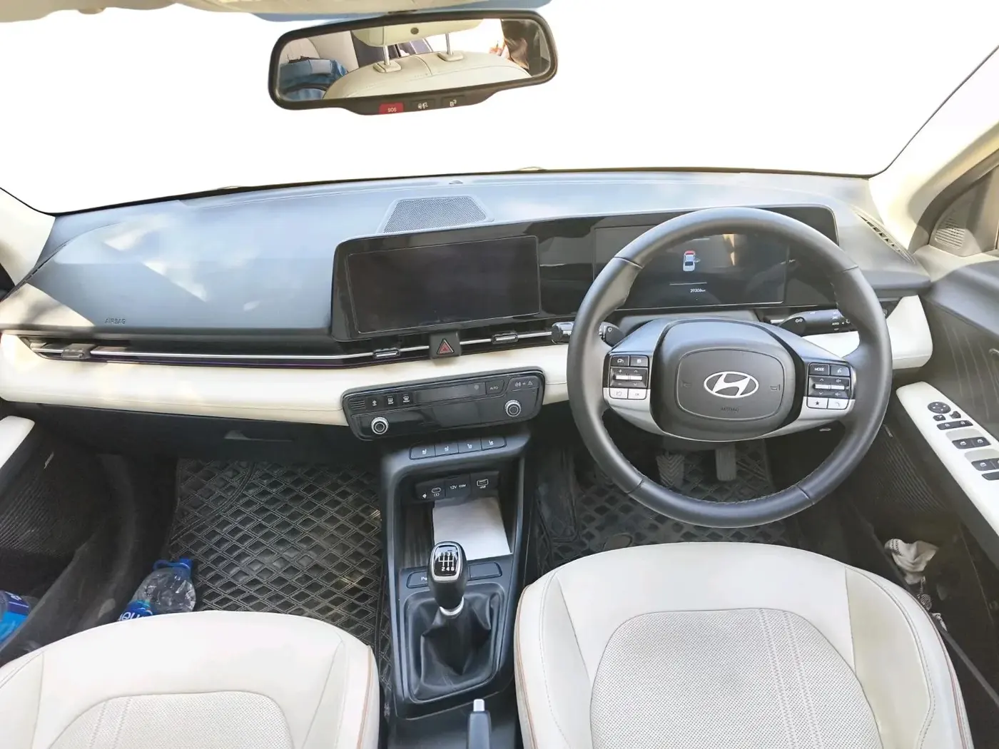 2023 Hyundai Verna SX (O) 1.5 MPI MT, Petrol, Manual, 40,585 km, interior