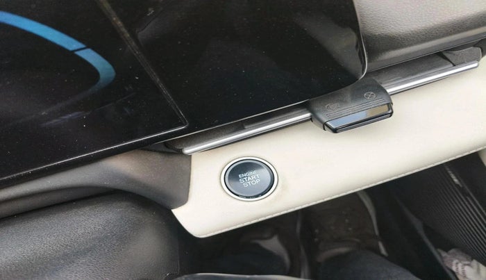 2023 Hyundai Verna SX (O) 1.5 MPI MT, Petrol, Manual, 40,585 km, interior