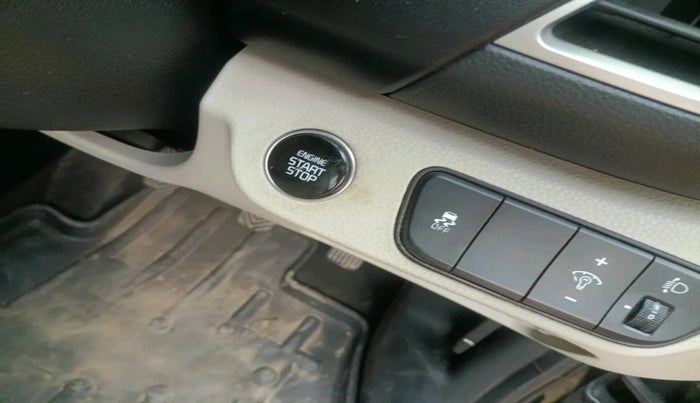 2021 KIA SELTOS HTX 1.5 PETROL, Petrol, Manual, 59,934 km, interior