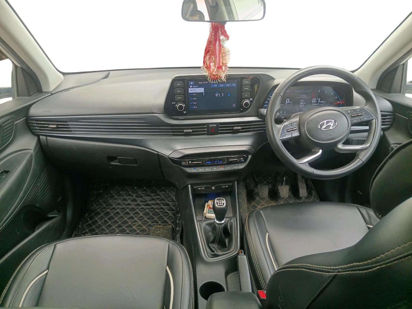 2023 Hyundai NEW I20 ASTA 1.2 MT, Petrol, Manual, 43,495 km, interior