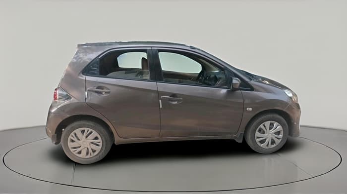 2013 Honda Brio S MT, Petrol, Manual, 69,500 km, exterior