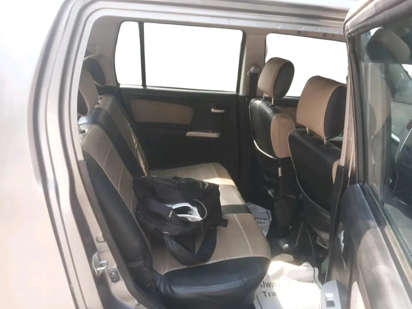2013 Maruti Wagon R 1.0 VXI, Petrol, Manual, 50,463 km, interior