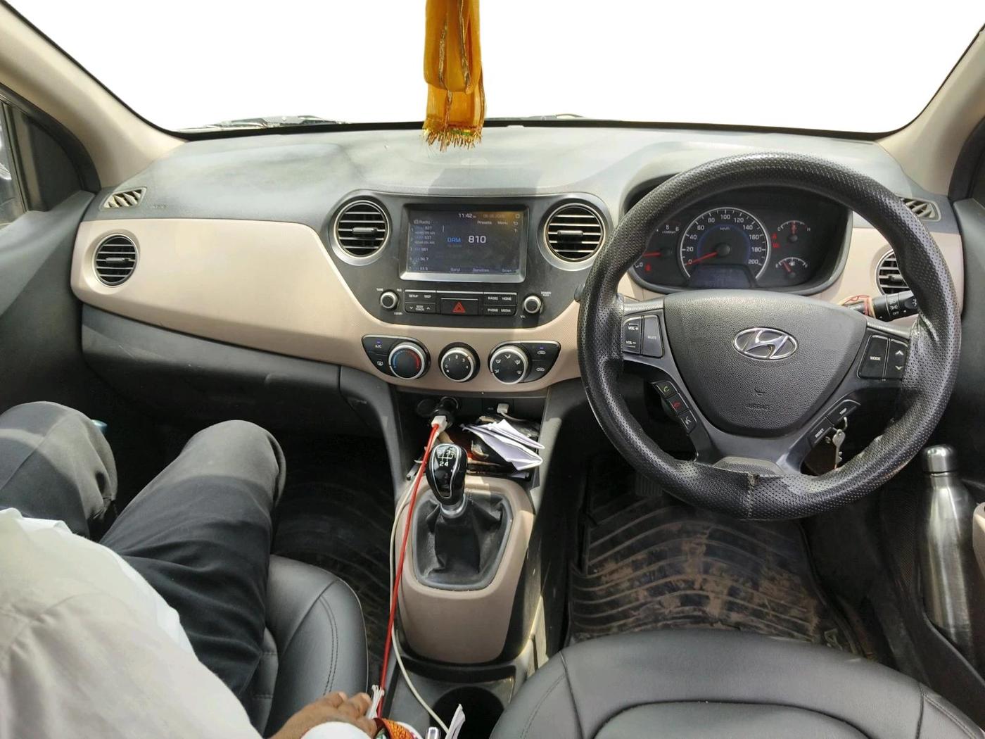 2018 Hyundai Grand i10 SPORTZ U2 1.2 CRDI, Diesel, Manual, 80,963 km, interior