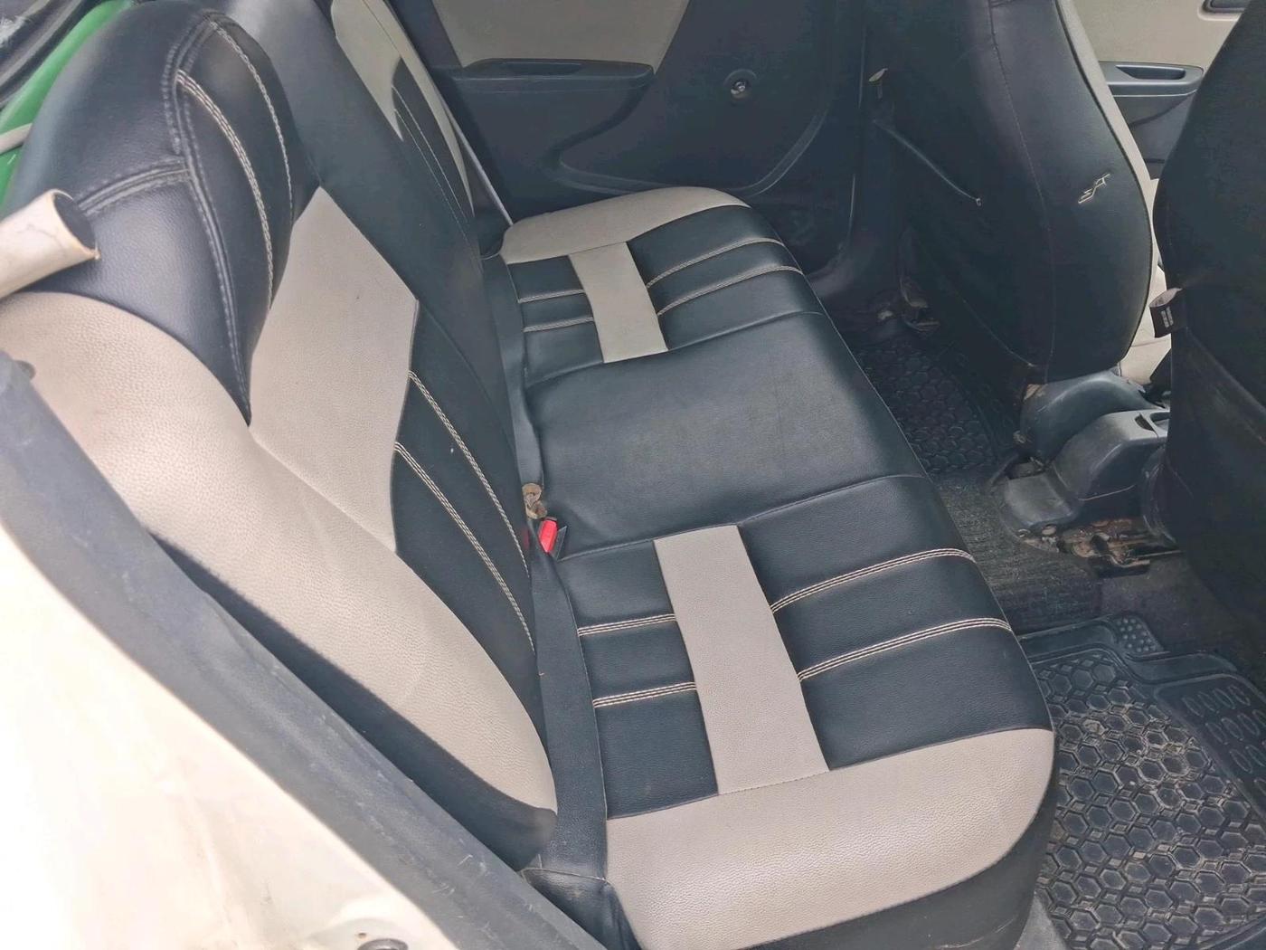 2014 Maruti Alto K10 LXI, CNG, Manual, 71,297 km, interior