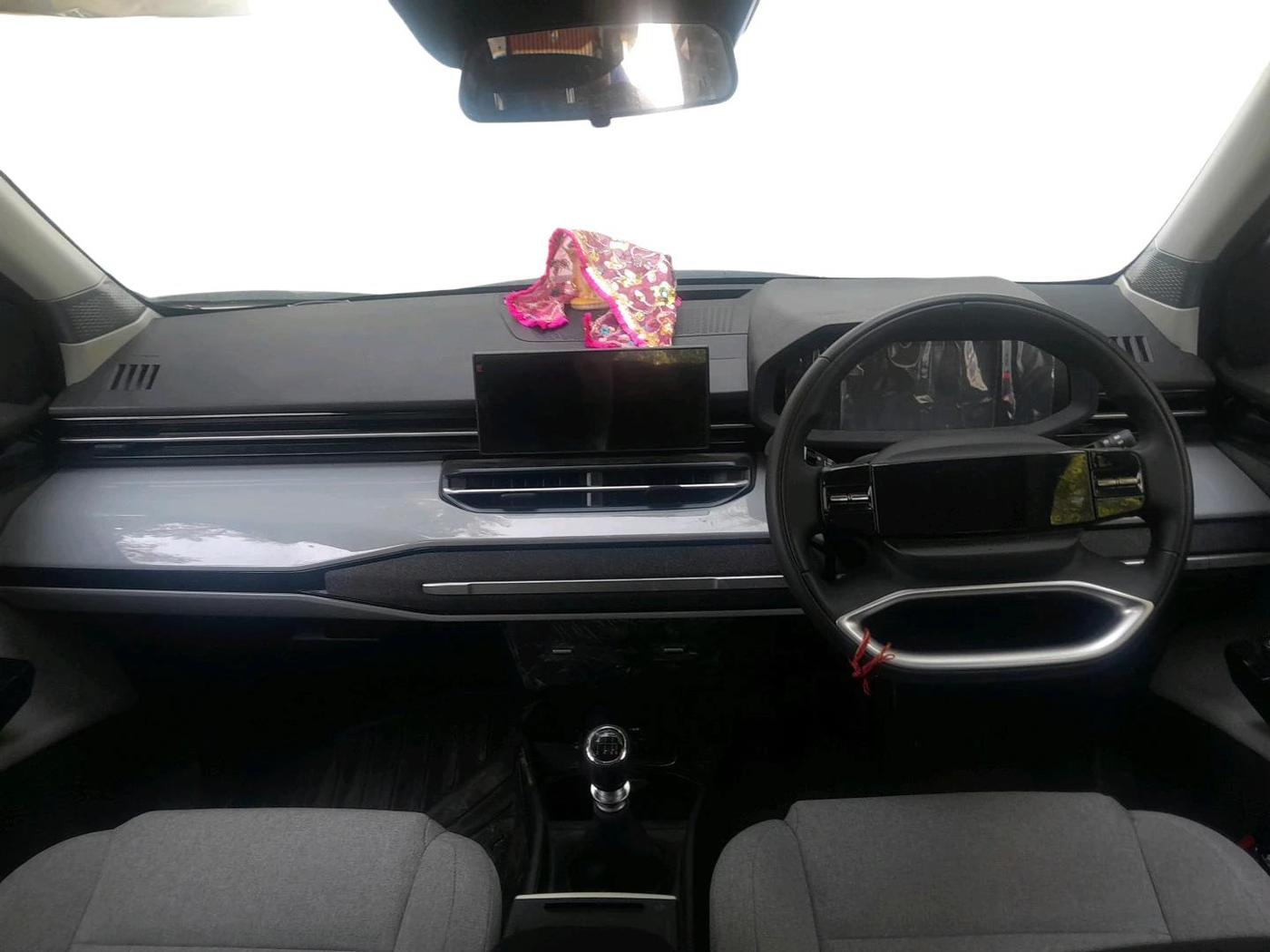 2026 Tata Sierra Adventure 1.5 Kryojet MT, Diesel, Manual, 2,656 km, interior