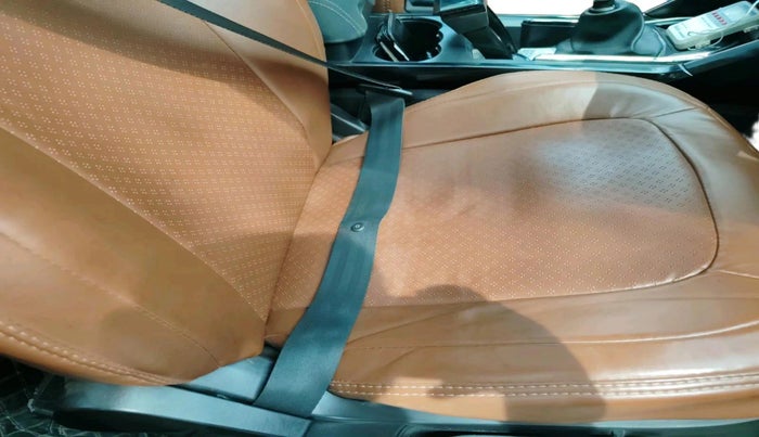 2022 Tata Harrier XT PLUS 2.0L KRYOTEC DARK EDITON, Diesel, Manual, 85,871 km, interior