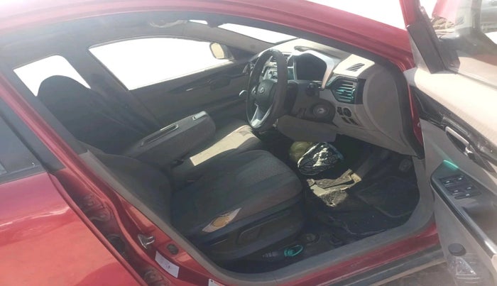 2016 Mahindra Kuv100 K8 D 6 STR, Diesel, Manual, 1,07,880 km, interior