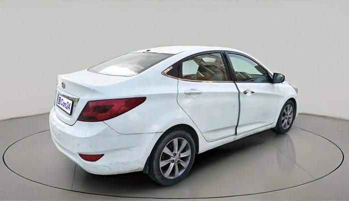 2011 Hyundai Verna FLUIDIC 1.6 VTVT SX, Petrol, Manual, 69,510 km, exterior