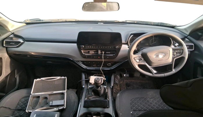 2022 Tata Safari XT PLUS, Diesel, Manual, 59,757 km, interior