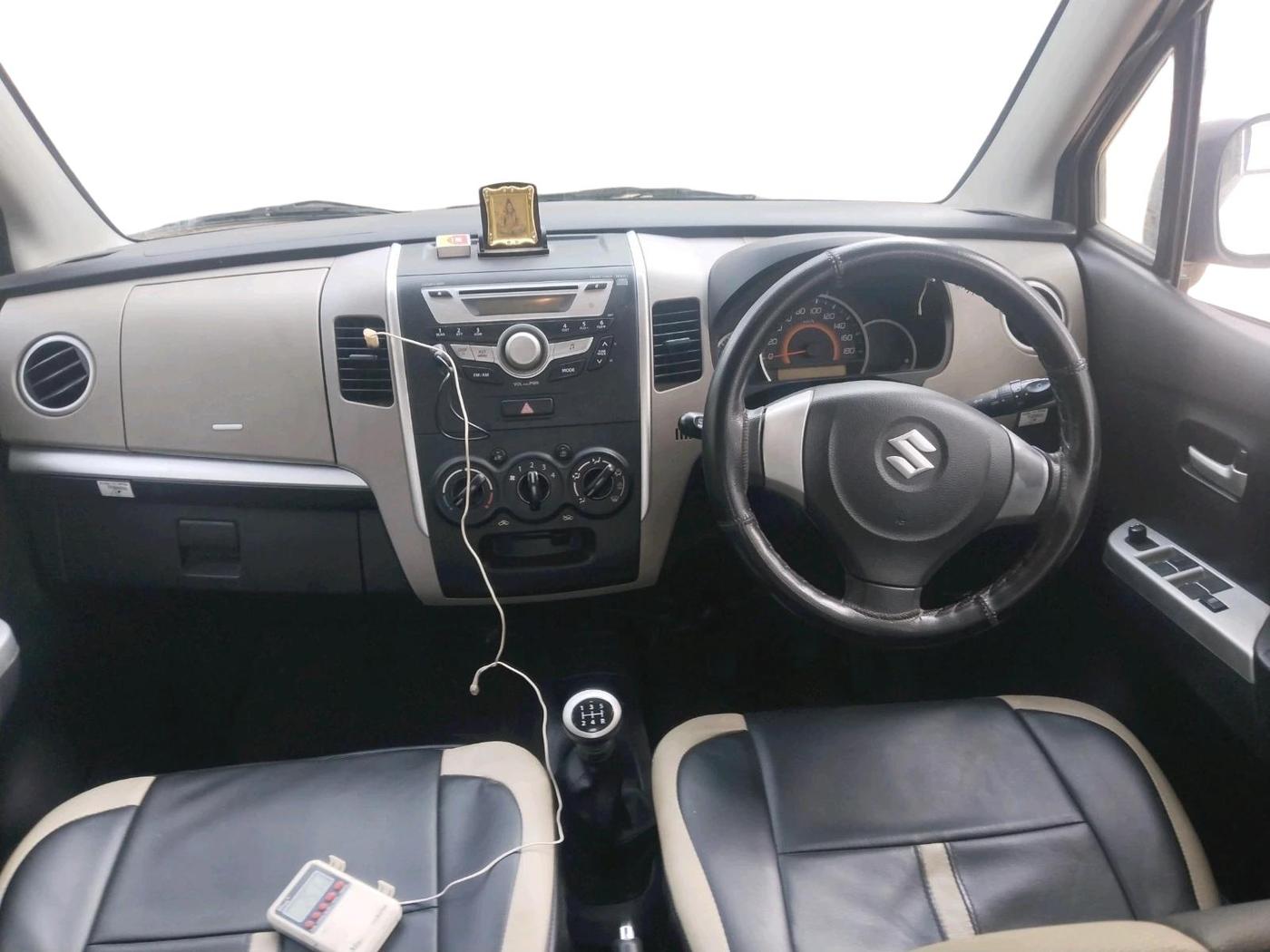 2013 Maruti Wagon R 1.0 VXI, Petrol, Manual, 16,661 km, interior