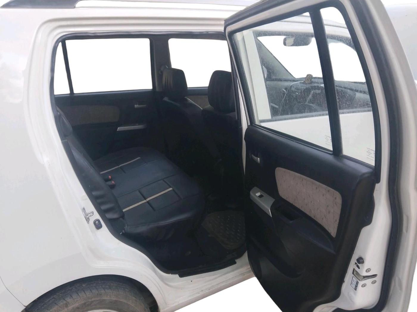 2013 Maruti Wagon R 1.0 VXI, Petrol, Manual, 16,661 km, interior
