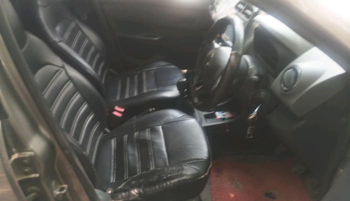2016 Renault Kwid RXT 0.8, Petrol, Manual, 1,63,792 km, interior
