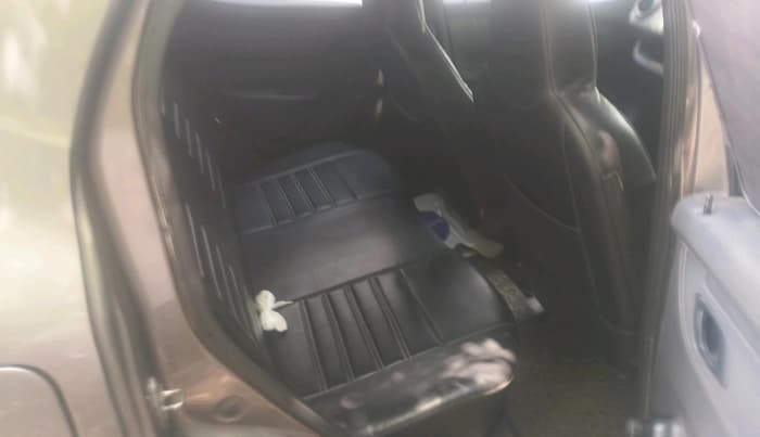 2016 Renault Kwid RXT 0.8, Petrol, Manual, 1,63,792 km, interior