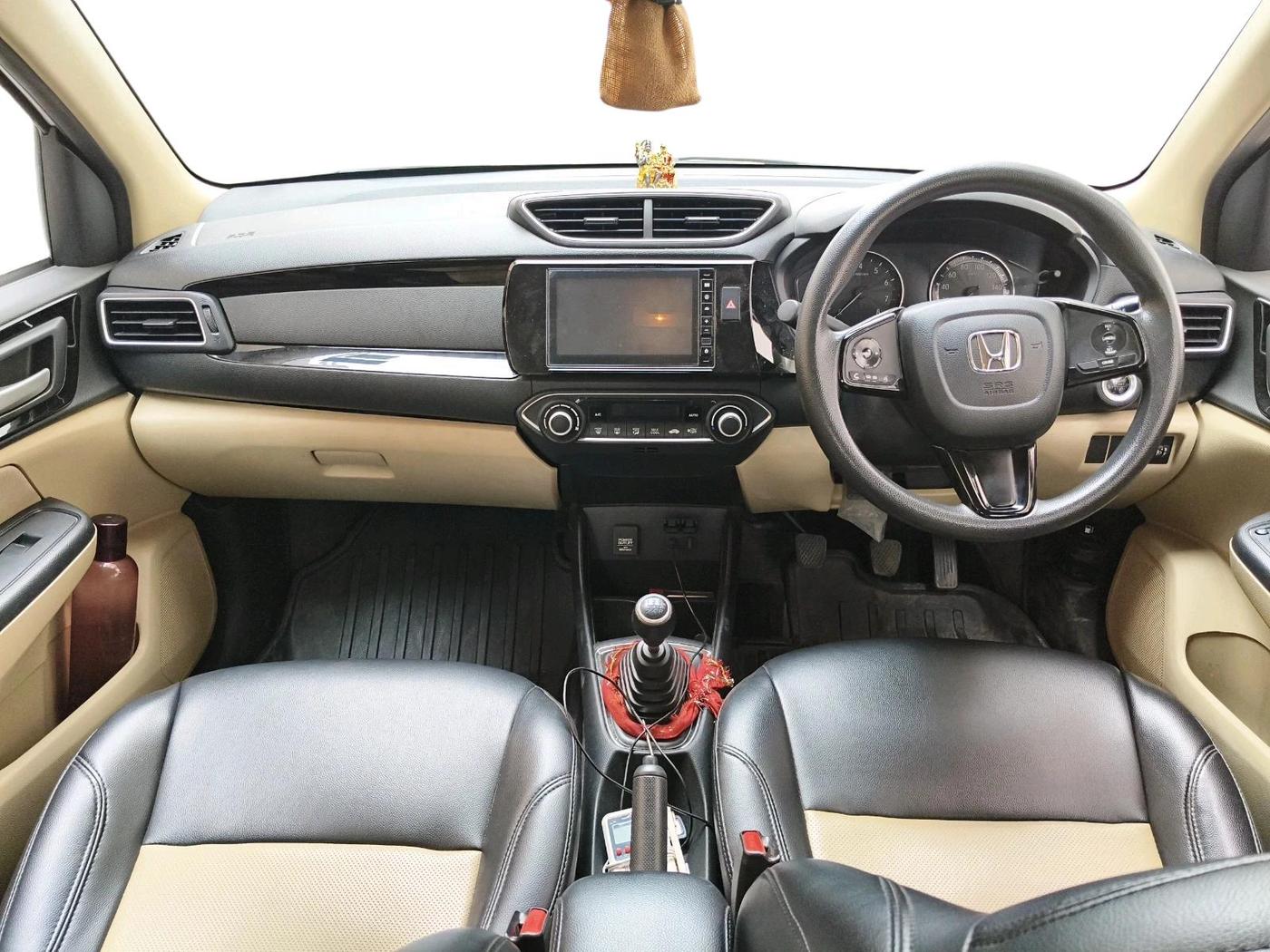 2018 Honda Amaze 1.2L I-VTEC VX, Petrol, Manual, 34,684 km, interior