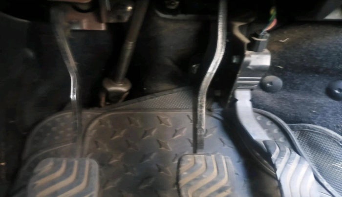 2021 Renault Kiger RXZ MT, Petrol, Manual, 51,398 km, interior