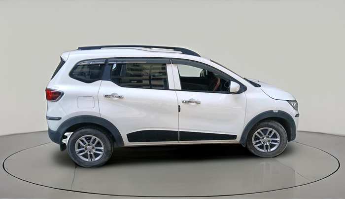 2021 Renault TRIBER RXL MT, Petrol, Manual, 78,065 km, exterior