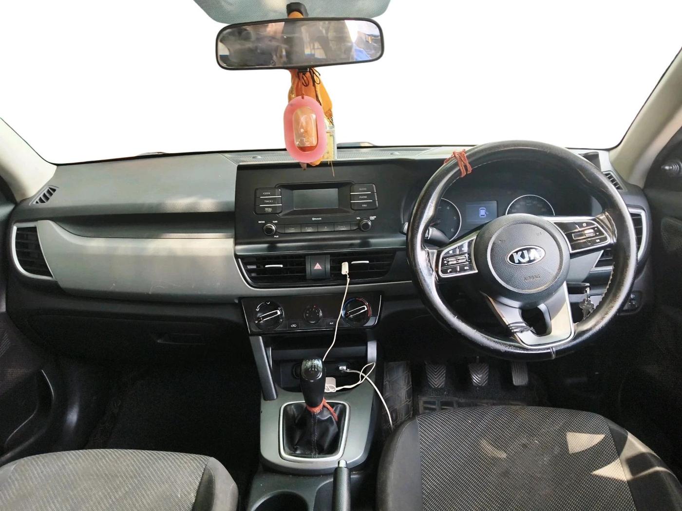 2020 KIA SELTOS HTE 1.5 DIESEL, Diesel, Manual, 1,41,244 km, interior