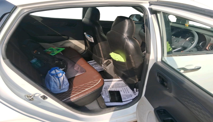 2022 Hyundai AURA S 1.2 CNG, CNG, Manual, 38,037 km, interior