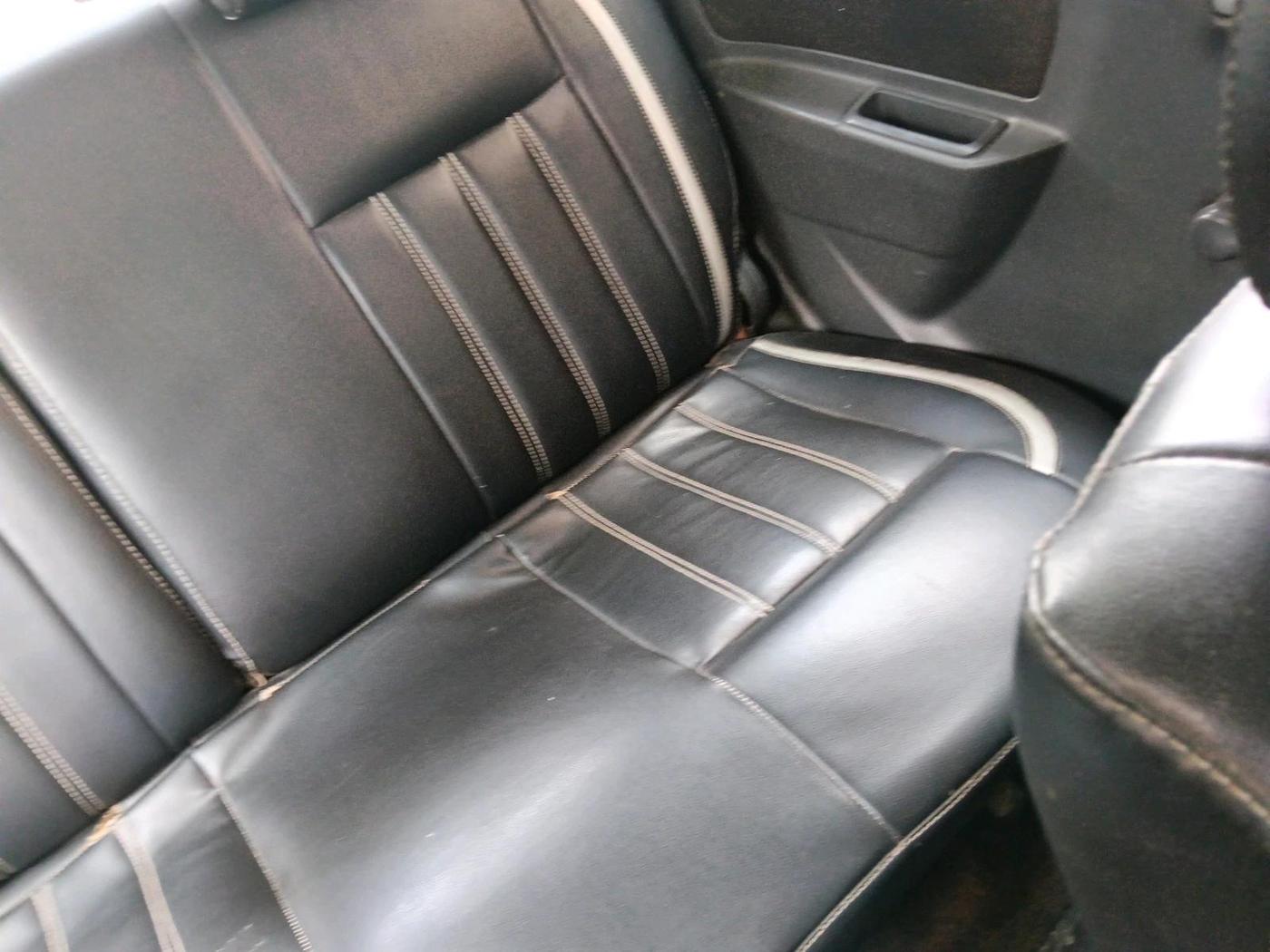 2012 Maruti Wagon R 1.0 LXI, Petrol, Manual, 99,713 km, interior