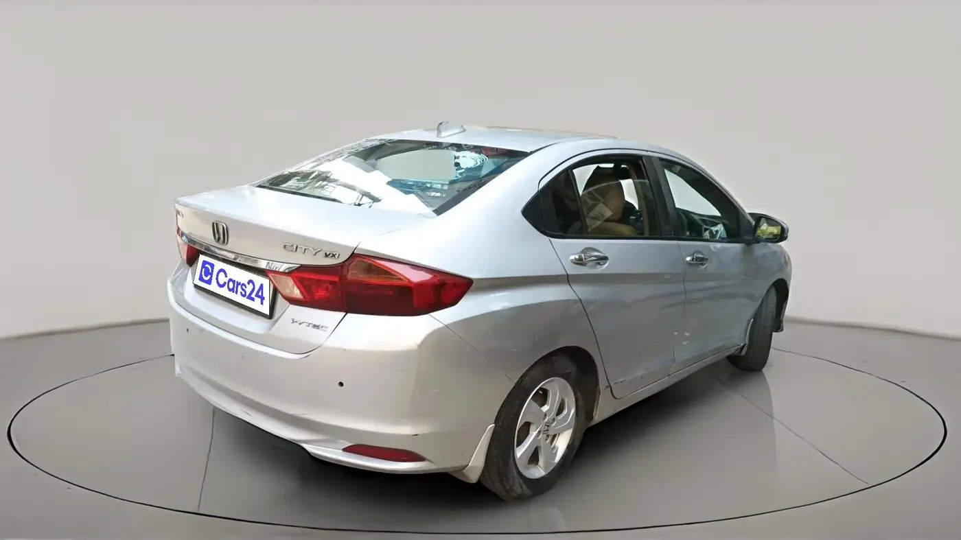 2015 Honda City 1.5L I-VTEC VX CVT, CNG, Automatic, 1,55,585 km, exterior