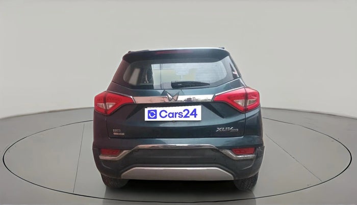 2023 Mahindra XUV300 W8 (O) 1.2 PETROL AMT, Petrol, Automatic, 53,116 km, exterior