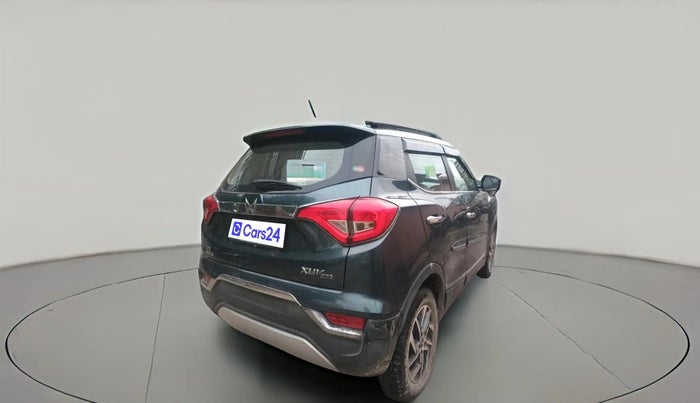 2023 Mahindra XUV300 W8 (O) 1.2 PETROL AMT, Petrol, Automatic, 53,116 km, exterior