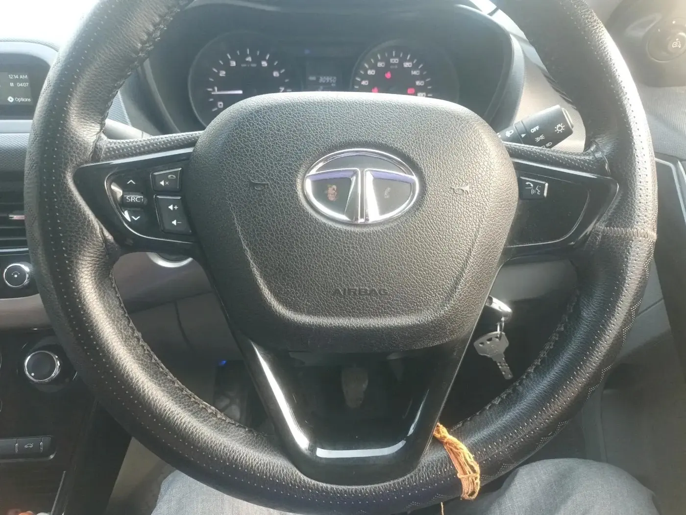 2019 Tata NEXON XM PETROL, Petrol, Manual, 30,950 km, interior