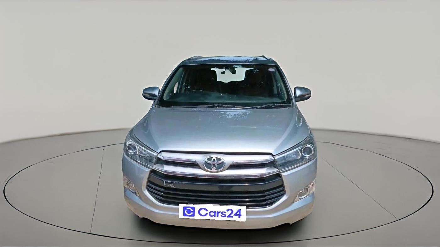 2017 Toyota Innova Crysta 2.8 ZX AT 7 STR, Diesel, Automatic, 2,22,817 km, exterior