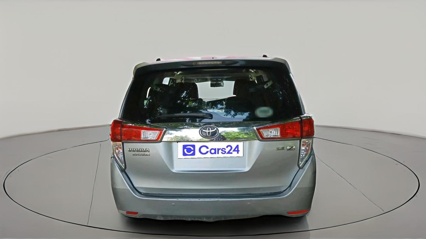2017 Toyota Innova Crysta 2.8 ZX AT 7 STR, Diesel, Automatic, 2,22,817 km, exterior