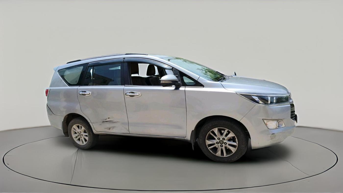 2017 Toyota Innova Crysta 2.8 ZX AT 7 STR, Diesel, Automatic, 2,22,817 km, exterior