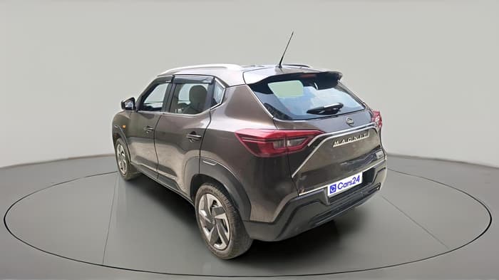 2022 Nissan MAGNITE XE, CNG, Manual, 67,572 km, exterior