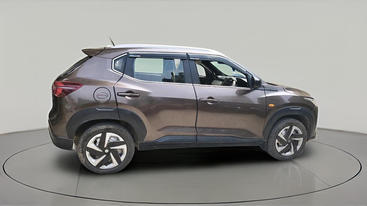2022 Nissan MAGNITE XE, CNG, Manual, 67,572 km, exterior