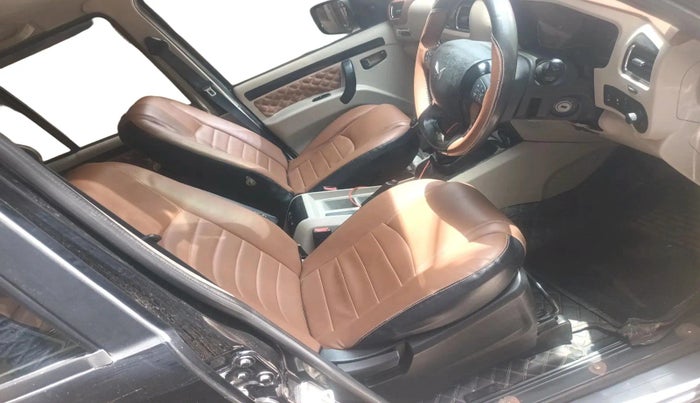 2023 Mahindra SCORPIO CLASSIC S 7STR, Diesel, Manual, 32,077 km, interior