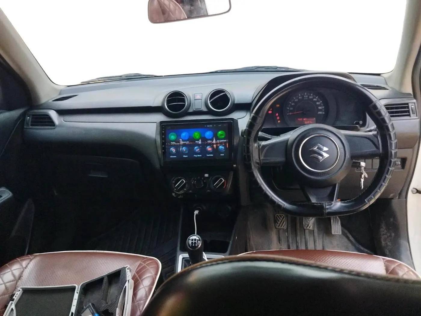 2019 Maruti Swift LXI, Petrol, Manual, 82,974 km, interior