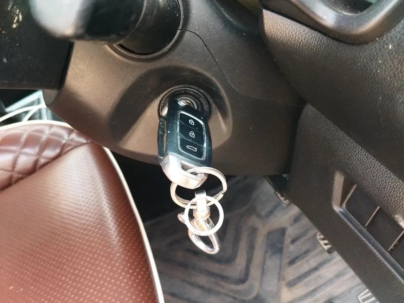 2019 Maruti Swift LXI, Petrol, Manual, 82,974 km, interior