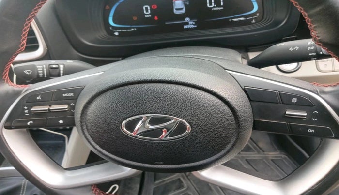 2023 Hyundai VENUE SX 1.2 PETROL, Petrol, Manual, 28,700 km, interior