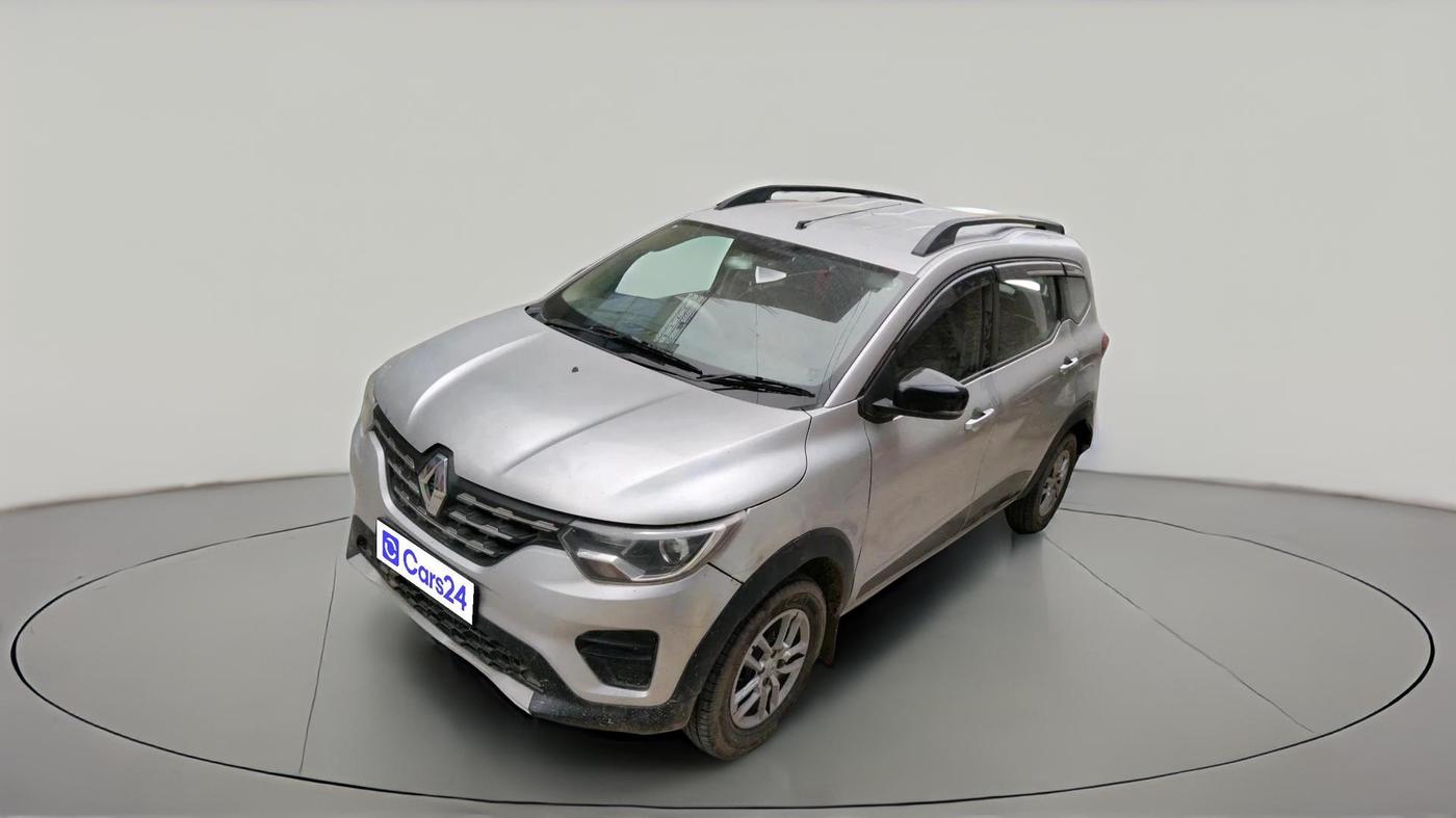 2022 Renault TRIBER RXT, Petrol, Manual, 1,00,734 km, exterior