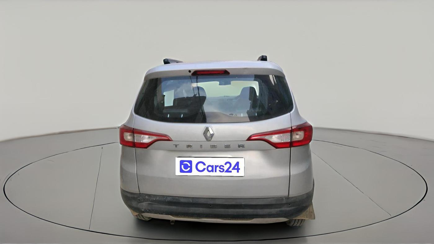 2022 Renault TRIBER RXT, Petrol, Manual, 1,00,734 km, exterior