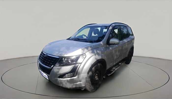 2021 Mahindra XUV500 W7, Diesel, Manual, 92,869 km, exterior