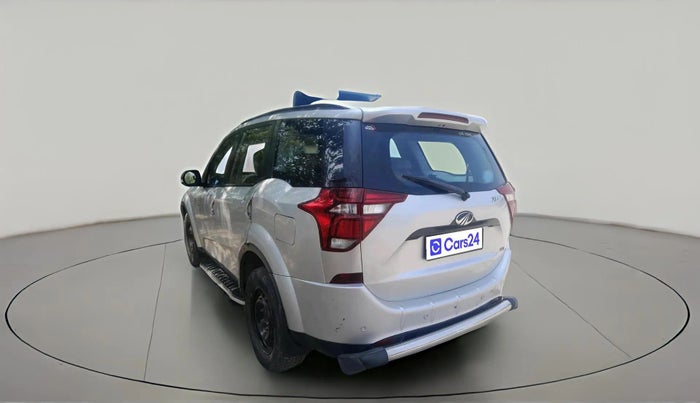 2021 Mahindra XUV500 W7, Diesel, Manual, 92,869 km, exterior