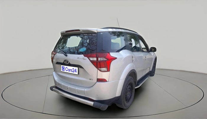 2021 Mahindra XUV500 W7, Diesel, Manual, 92,869 km, exterior