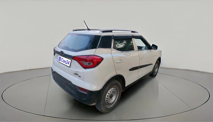 2020 Mahindra XUV300 W4 1.5 DIESEL, Diesel, Manual, 1,34,243 km, exterior